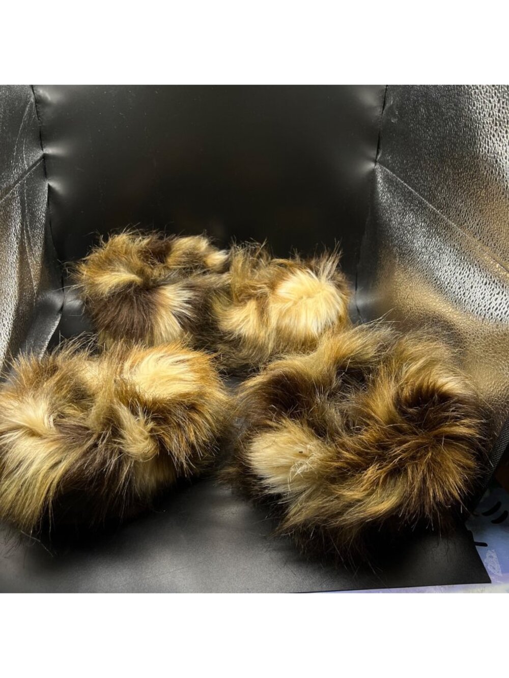 Donna Salyers Fabulous-Furs Faux Fur Collar and Cuffs In Brown Multi-Color VTG